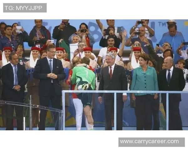 世界杯阿根廷与德国对决精彩回顾与赛后分析全面解读